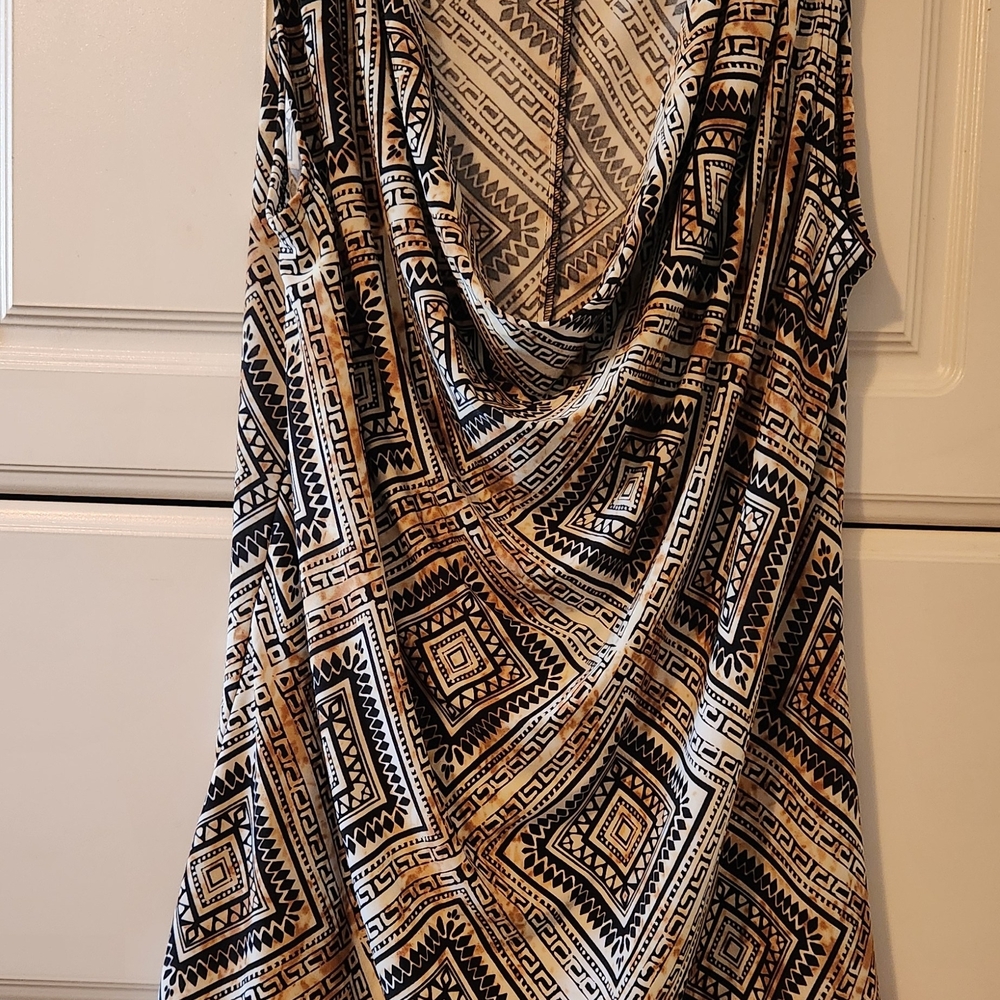 Bella Flore Geometric Patterned Sleeveless Top with Cowl Neckline